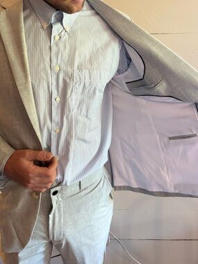 State and Liberty Athletic Fit Men's Gray Suit